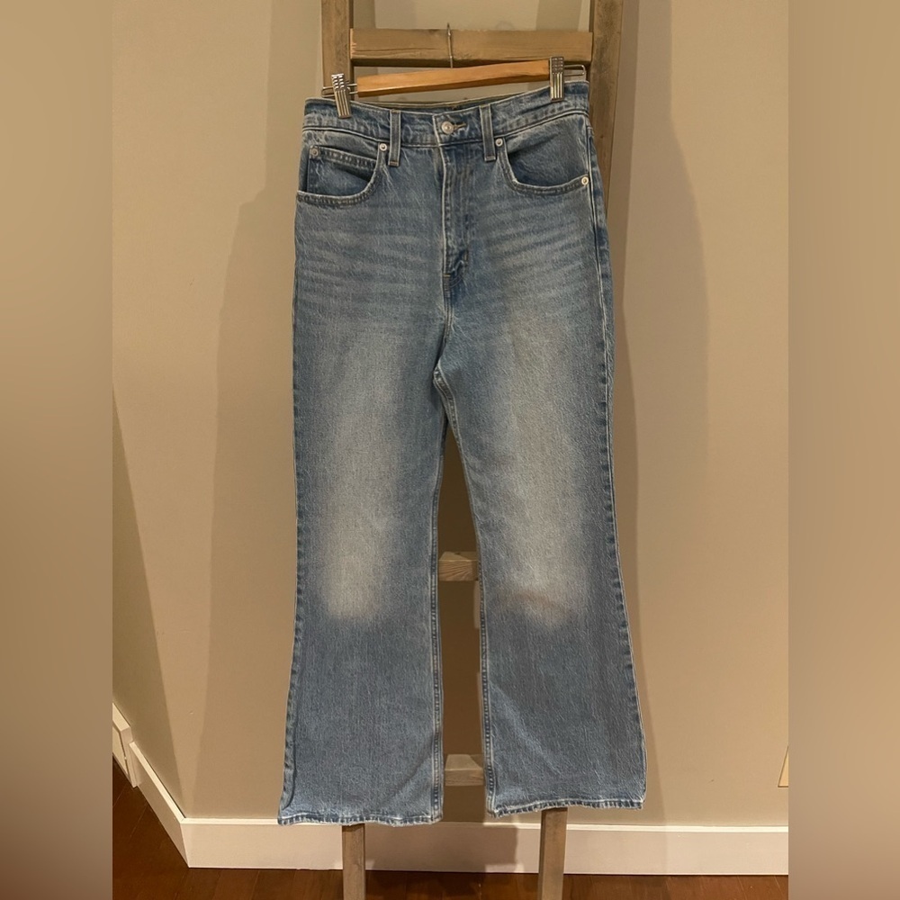 Levi’s premium 70s high rise flare